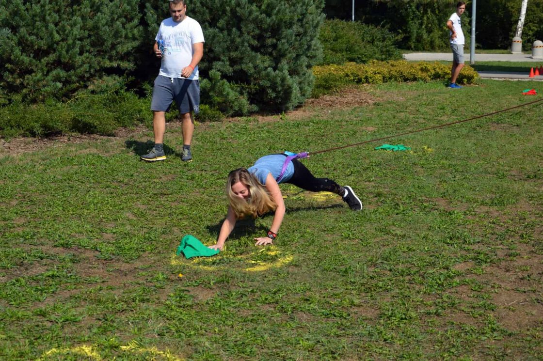 Bungee running