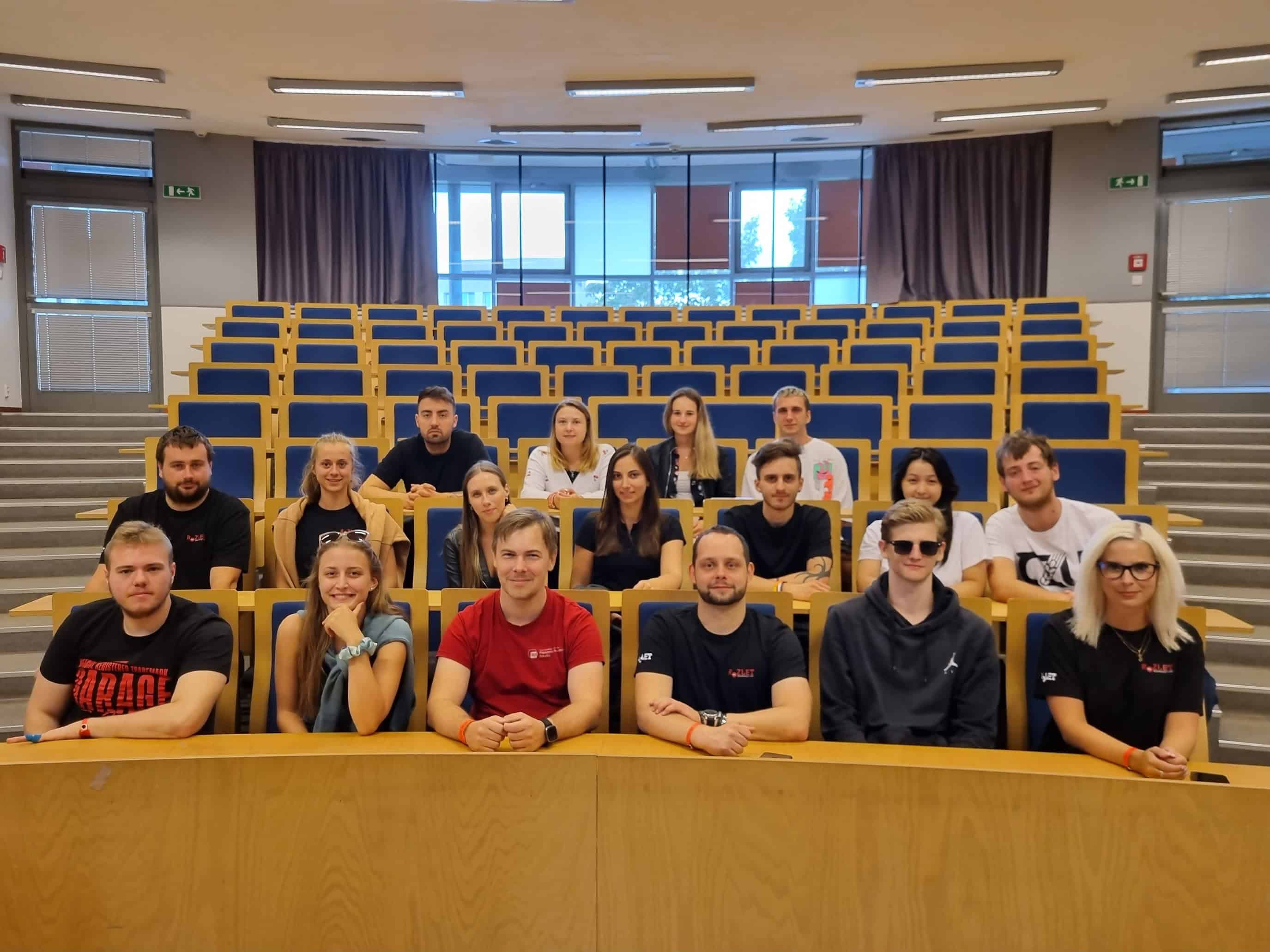 5 důvodů, proč jet na Rozlet PEF ještě před prvním semestrem